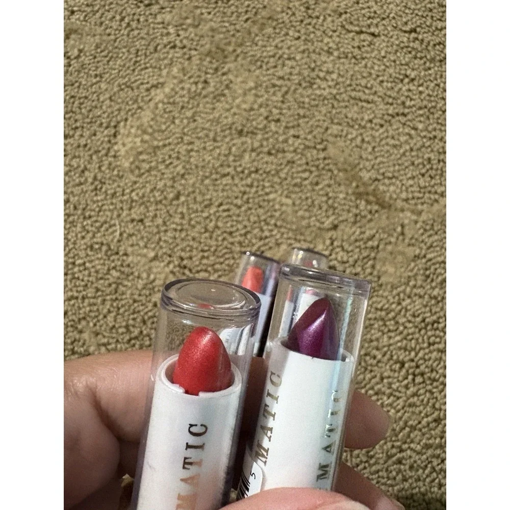 Artmatic USA Lipstick Lot Of‎ 4 Chilli Pepper Pearly Grey Wet Coral Love Orchid